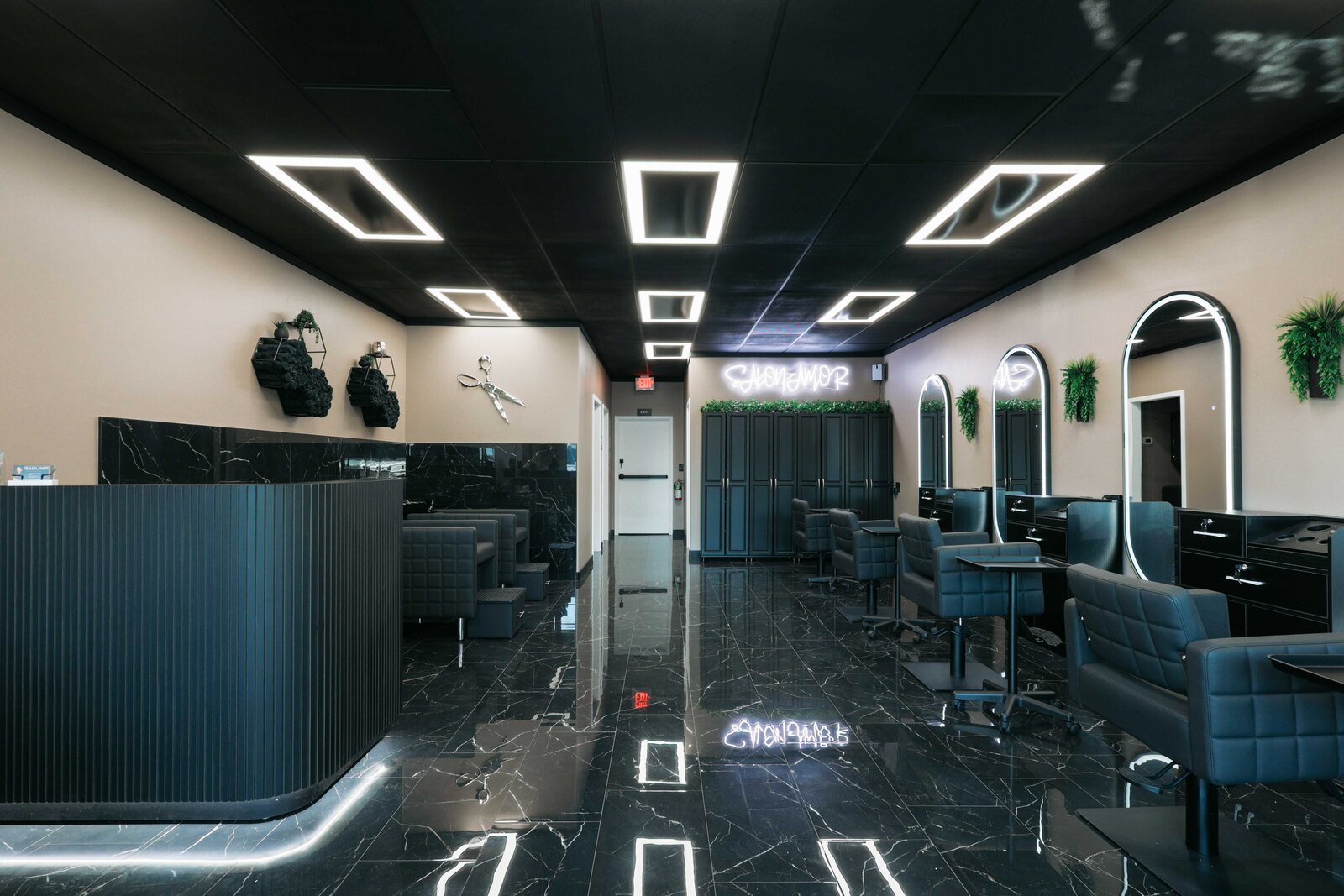 Salon Amor reception lounge, Campbell